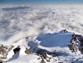 Widok z Lomnického szczyt w zimie