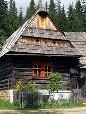 Trä folkmusik hus i Zuberec museum