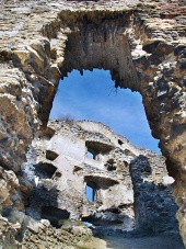 Вътрешни стени на замъка Ликава, Словакия