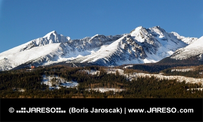 Vintertoppe i de høje Tatra-bjerge i Slovakiet
