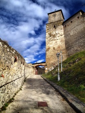 Eingang zur Burg Trencin, Slowakei