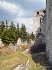 Die Ruinen der Burg Lietava, Slowakei
