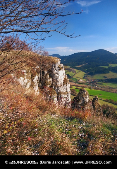 Perspectivă de toamnă de la Tupa Skala, Slovacia