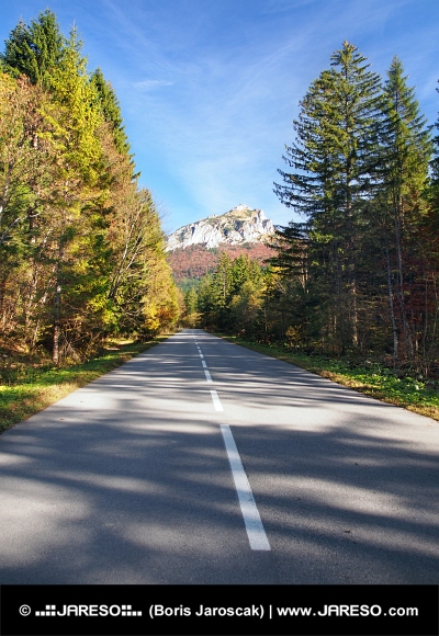 Дорога в Великий Розсутец, Словакия