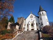 Romersk - katolska kyrkan i Mošovce, Slovakien